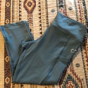 Curves N Combatboots Leggings